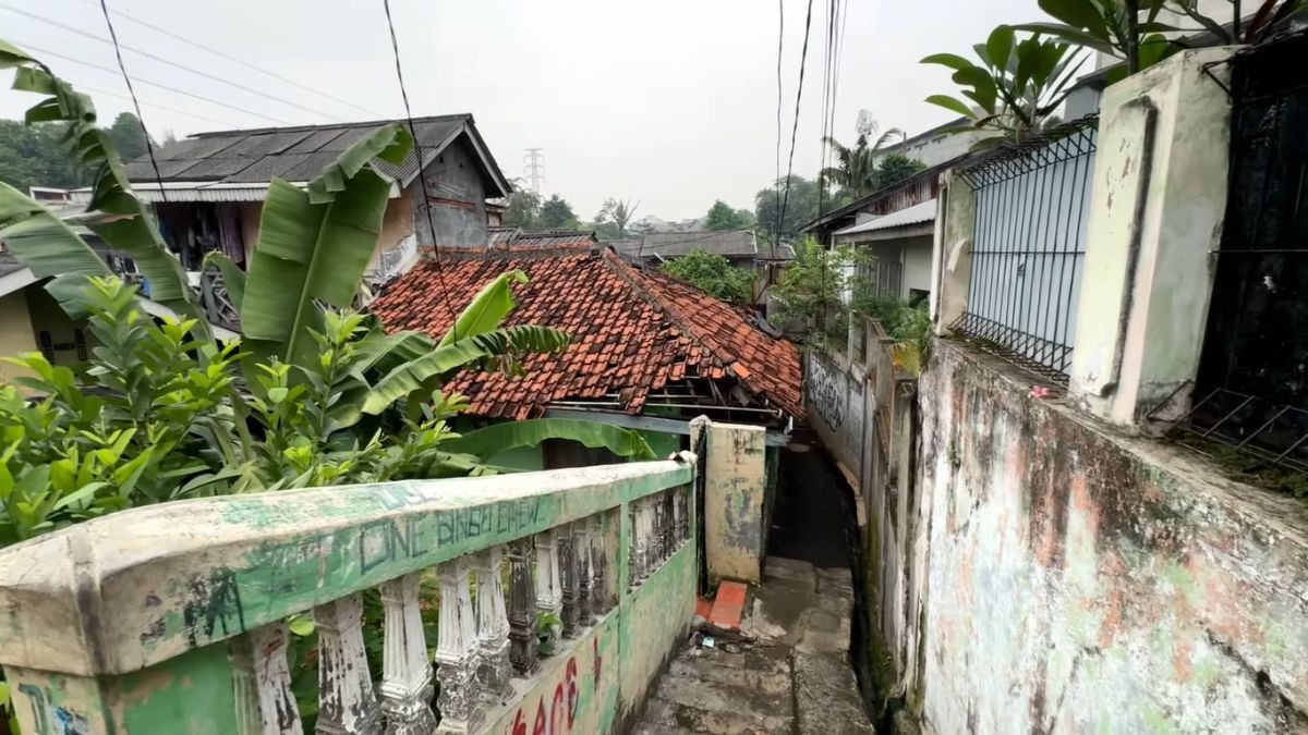 Potret Permukiman Terbengkalai Puluhan Tahun di Tengah Kota Jakarta, Sunyi Tanpa Kehidupan Bak Kampung Mati