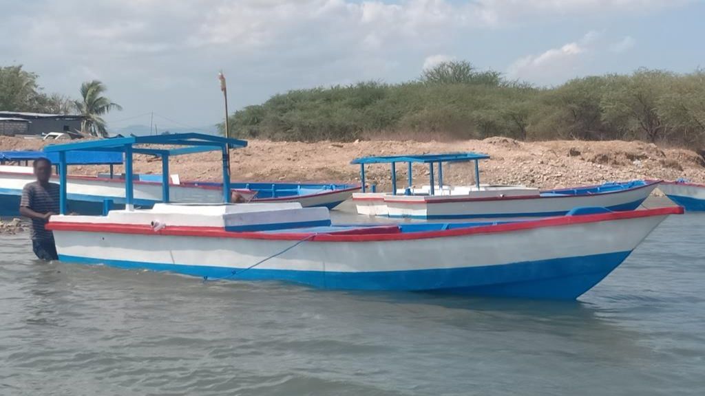 Ketinting Kiluan, Perahu Tradisional Andalan Masyarakat Teluk Kiluan yang Tangguh Membelah Lautan