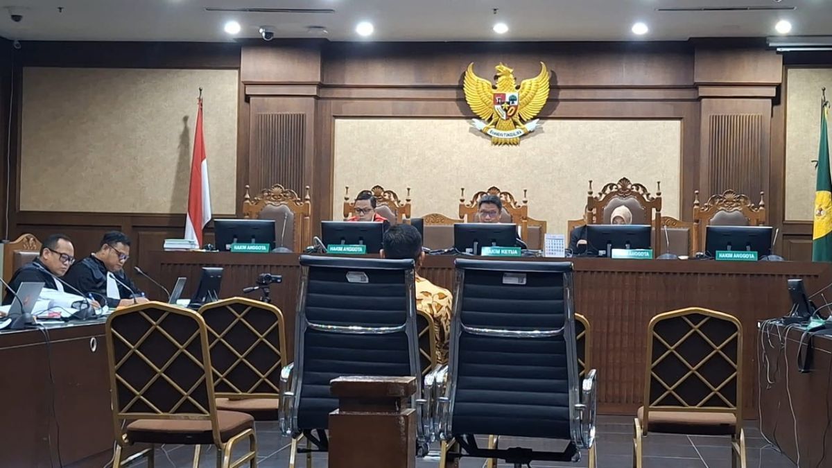 VIDEO: Panas! Bendum Nasdem Sahroni di Sidang SYL 