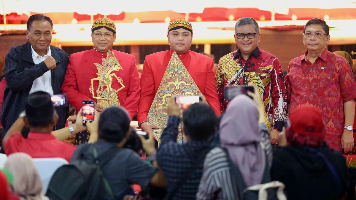 Peringati Bulan Bung Karno, PDIP Gelar Wayangan dengan Lakon Pandu Swargo di Sekolah Partai