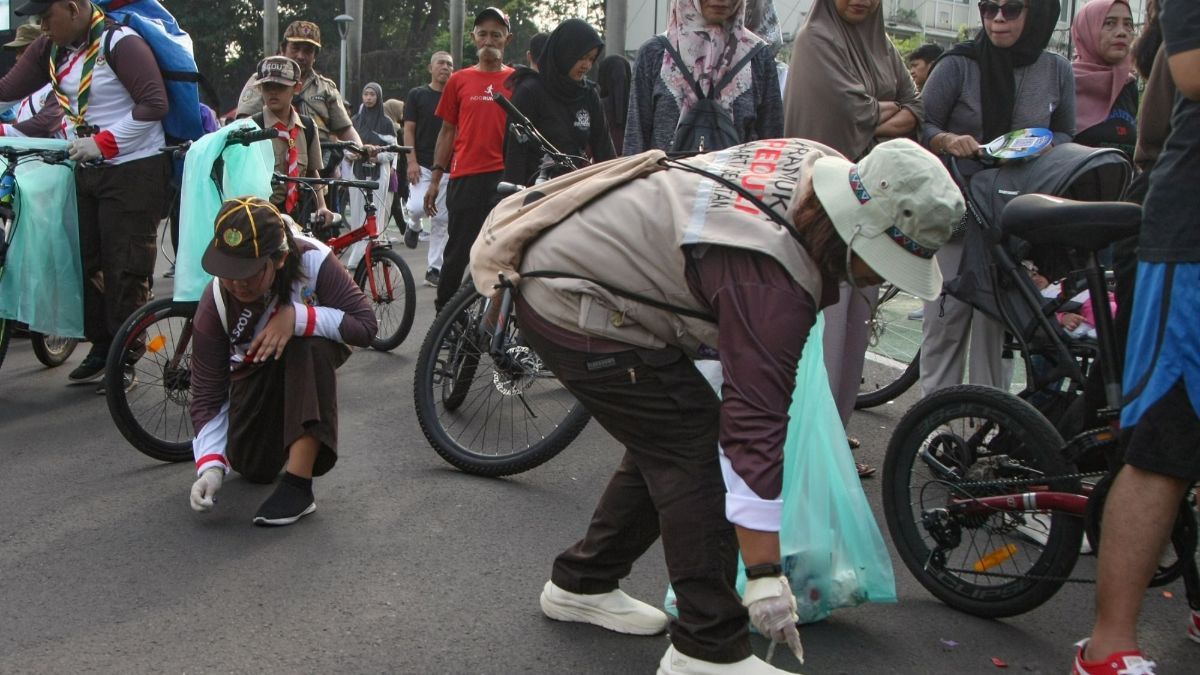 FOTO: Memperingati Hari Lingkungan Hidup sedunia, Aksi Anggota Pramuka Ini Wajib Ditiru Bagi Semua Orang