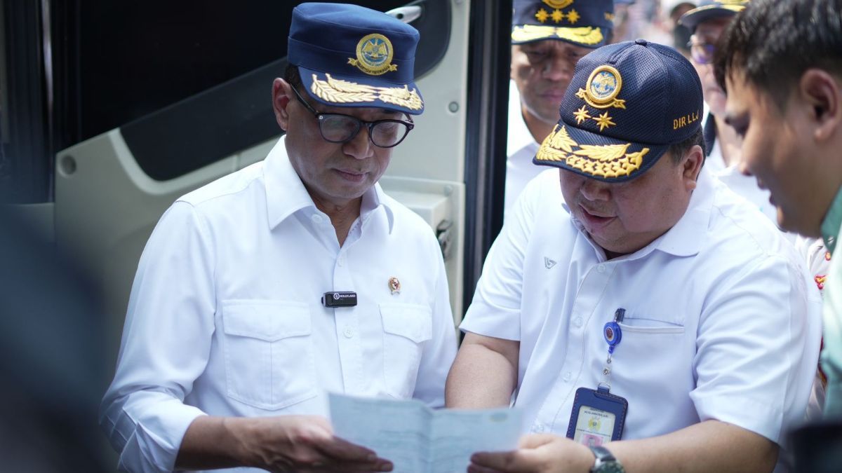 Lakukan Inspeksi Dadakan, Menhub Temukan Bus Pariwisata Tidak Laik Jalan Masih Beroperasi