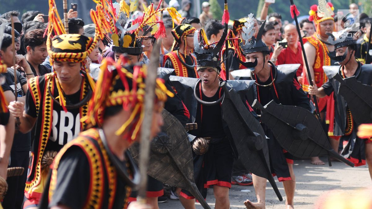 Fame'e Afo, Tari Tradisional Sekapur Sirih Ala Suku Nias dalam Menyambut Tamu Penting