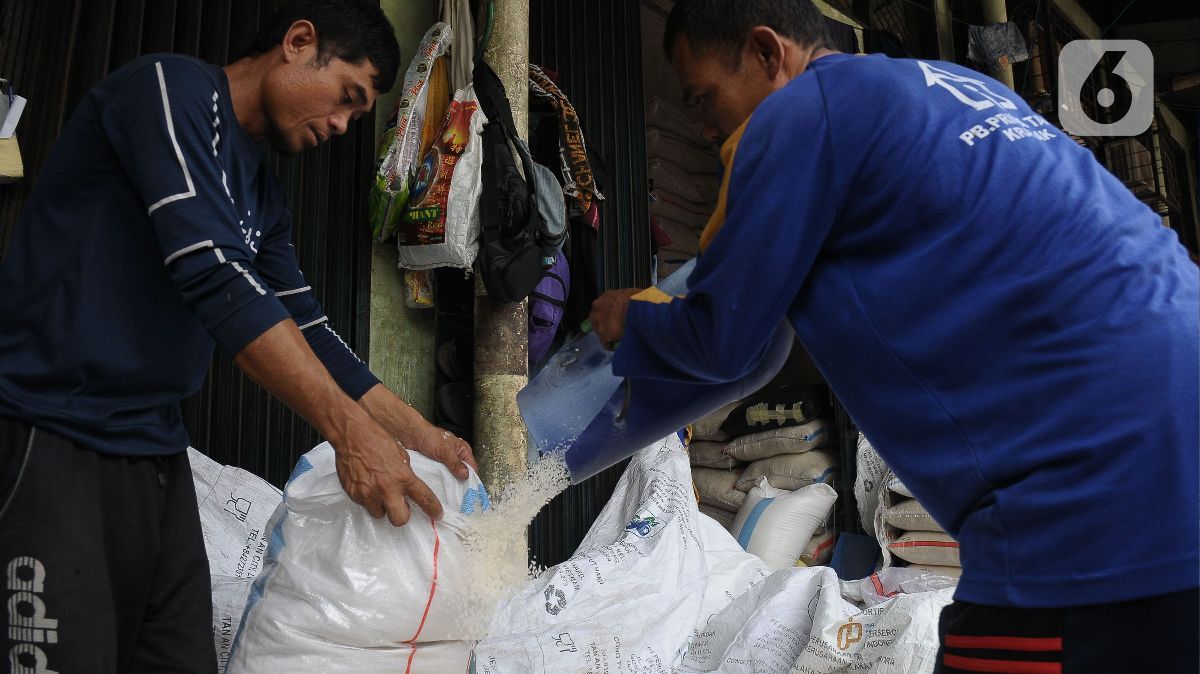 Jokowi Minta Bupati Paham Inflasi: Ada yang Saya Tanya Tidak Bisa Jawab