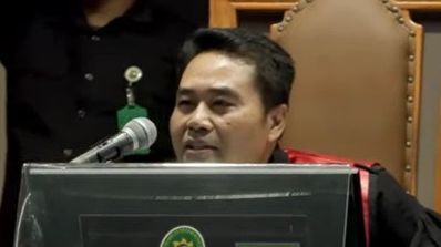 VIDEO: Profil Hakim Eman Sulaeman yang Bebaskan Pegi, Punya 1 Motor Scoopy & Utang Rp480 Juta