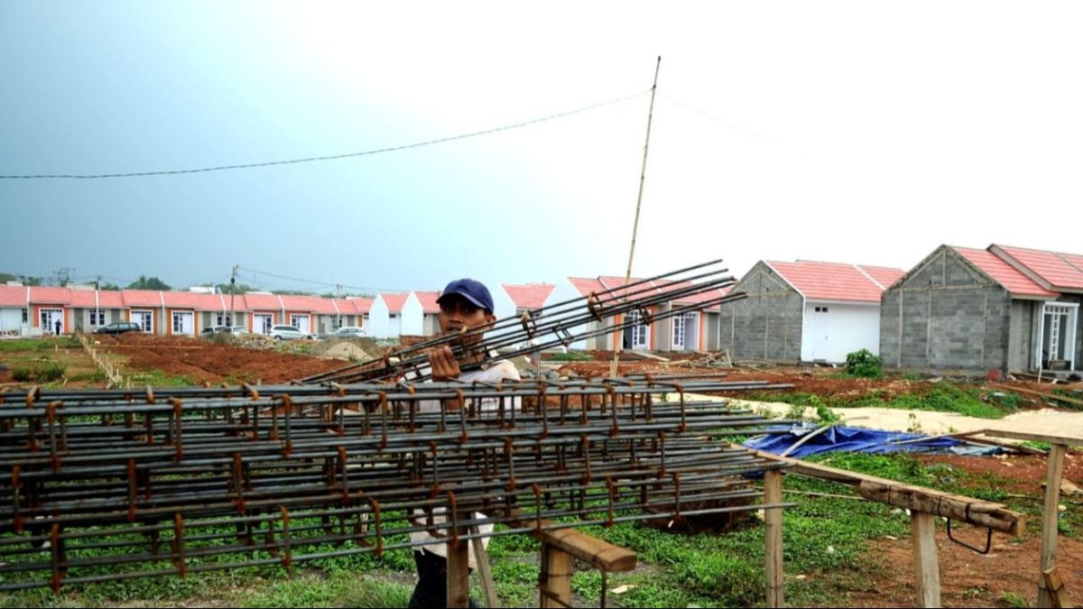 Untung Rugi Bangun Rumah Pakai Tukang Borongan atau Harian