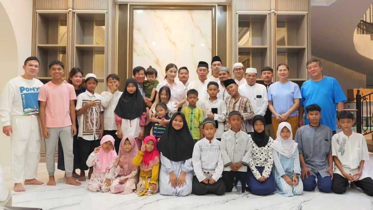 Sarwendah Pindahan ke Rumah Baru Undang Ustaz dan Anak Yatim, Ungkap di Kediamannya Ada Mushola 'Saya Menghargai Semua Agama'