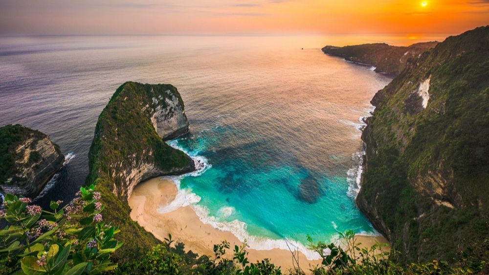 Viral Bocah Tersangkut saat Flying Fox di Nusa Penida