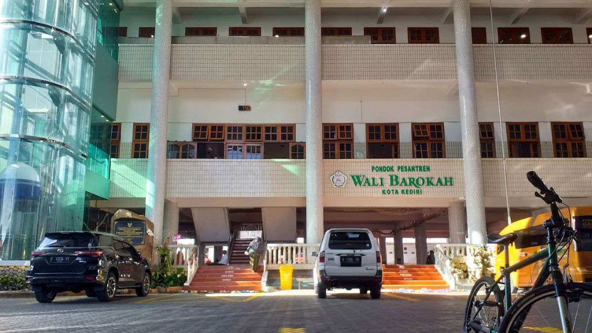 Mengunjungi Pesantren Wali Barokah Kediri, Berawal dari Musala Kecil Kini Jadi Salah Satu Ponpes Terbesar di Indonesia