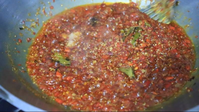 Bermodal Resep Pribadi, Warga Tangerang Ini Sukses Jual Sambal Rumahan yang Laku hingga Penjuru Kota