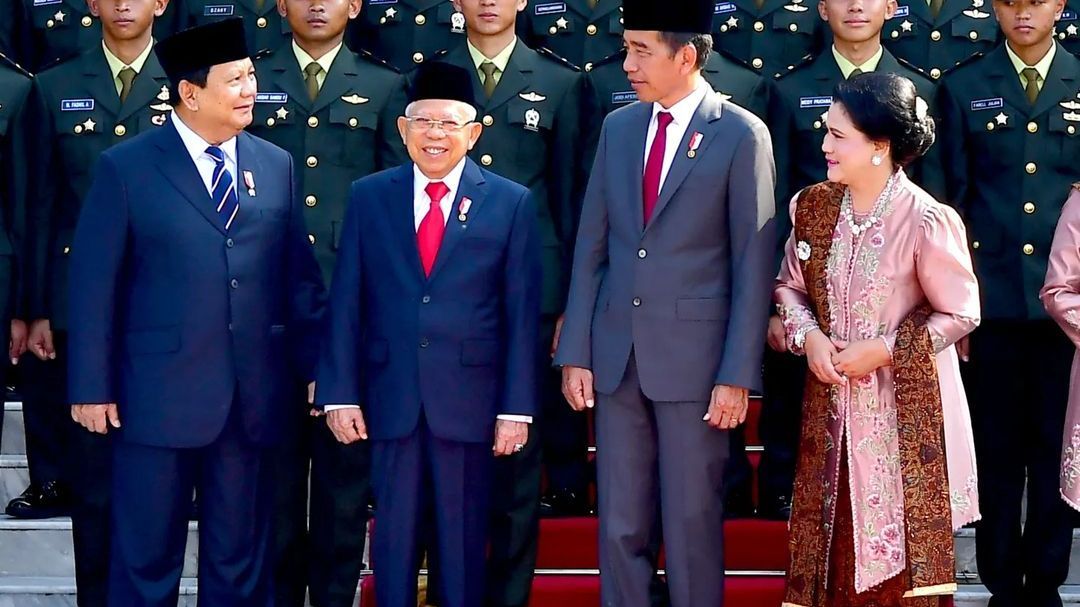 VIDEO: Sikap Mengejutkan Menhan Prabowo Saat Sadar Jalan Injak Karpet Merah Istana