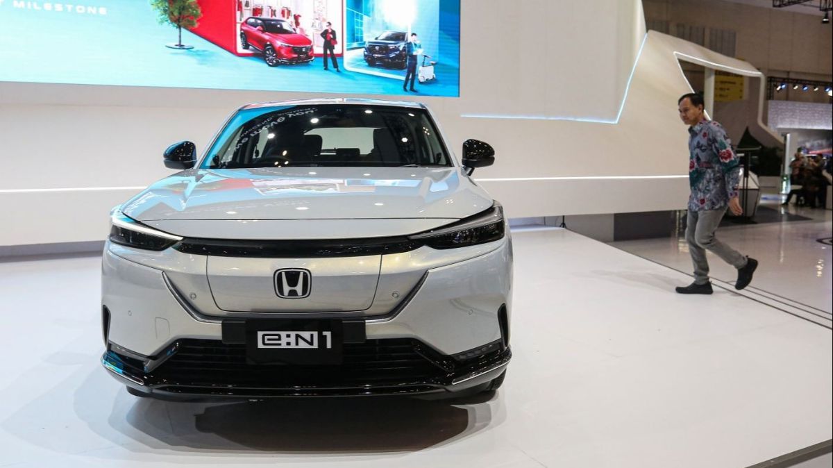 FOTO: Tampilan Elegan e:N1, Mobil Listrik Pertama Honda di GIIAS 2024