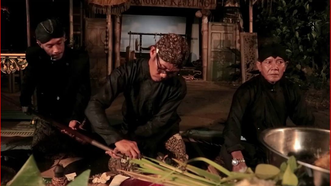 Memahami Arti dari Prosesi Jamasan Keris, Penuh Simbol dan Nilai Filosofi