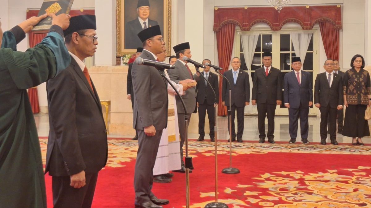 VIDEO: Resmi Jadi Wamenkeu, Thomas Djiwandono Beri Hormat ke Menhan Prabowo