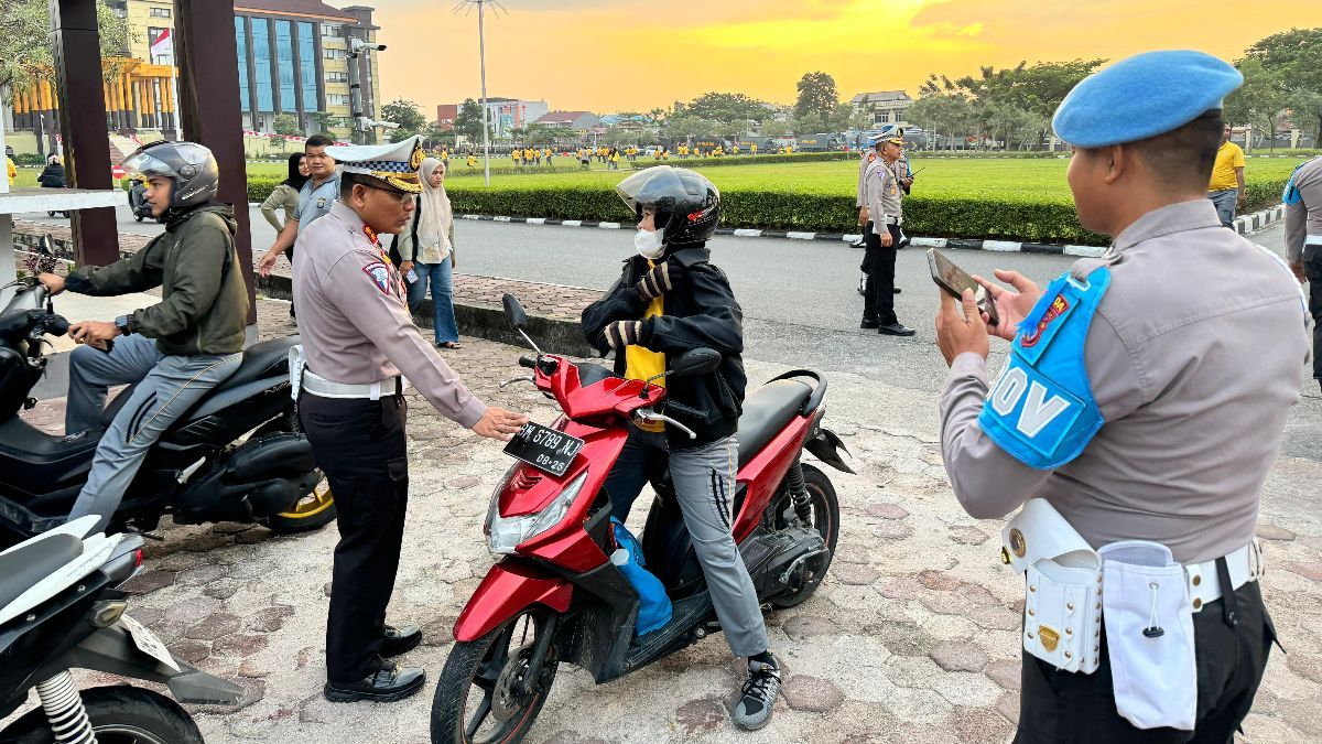 11 Polisi di Riau Terjaring Razia Lalu Lintas, dari SIM Mati sampai Kendaraan Tak Pakai Spion