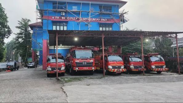 Viral Keluhan Peralatan Rusak hingga Rem Tangan Mobil Damkar Blong