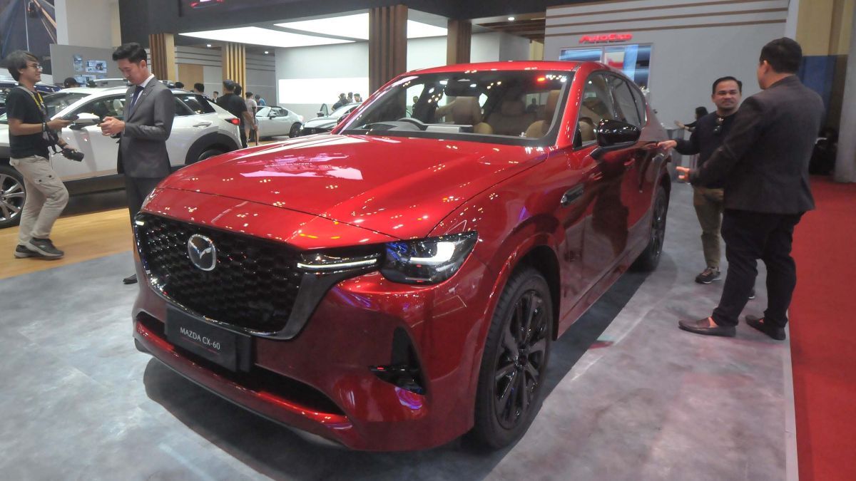 FOTO: Melihat Lebih Dekat Kemewahan Mazda CX-60 di GIIAS 2024, Punya Sederet Fitur Canggih