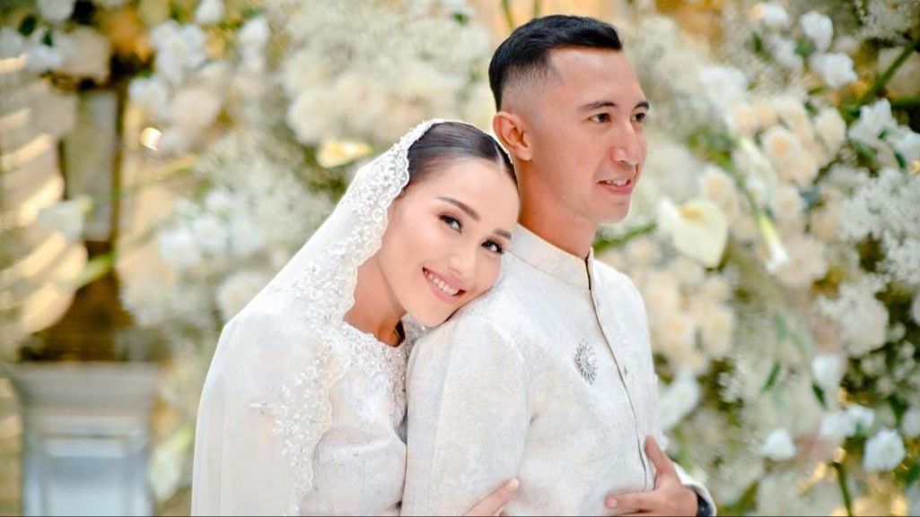 Ayu Ting Ting Akui Putus dari Muhammad Fardhana: Ada Hal Sangat Prinsip Sekali buat Saya, Bukan Masalah Ekonomi