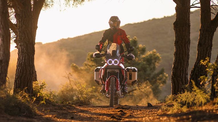 Ducati Luncurkan Motor Petualangan DesertX Discovery