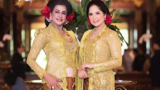 Aura Ibu Pejabat, 8 Foto Annisa Pohan Cantik Berkebaya Bersama Melati Putri Pertiwi