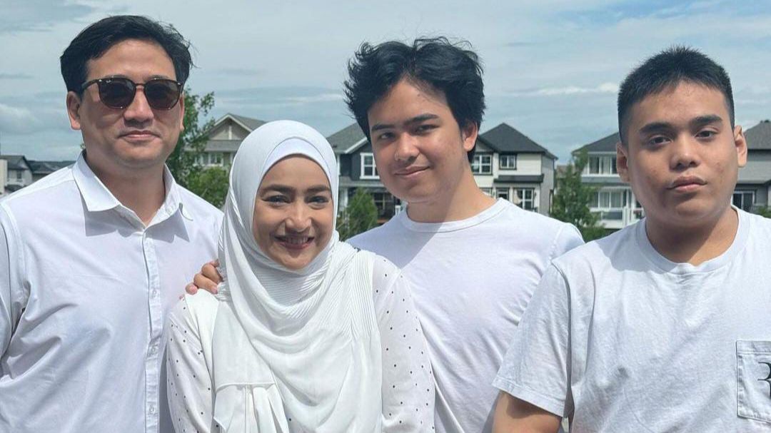 Potret Cindy Fatikasari & Tengku Firmansyah Rayakan Canada Day Bareng Bestie, Suguhannya Tetap Makanan Indonesia