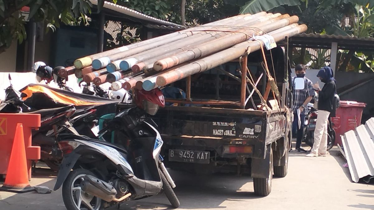 Prajurit TNI AL Pergoki Pencuri Tiang Kabel Fiber Optik, Salah Satu Pelaku Seorang Polisi