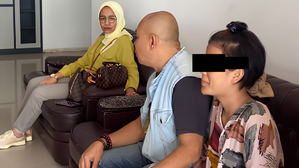 Raja Tega Tak Punya Hati, Keluarga ini Tolak & Usir Anak Perempuannya yang Kembali ke Rumah