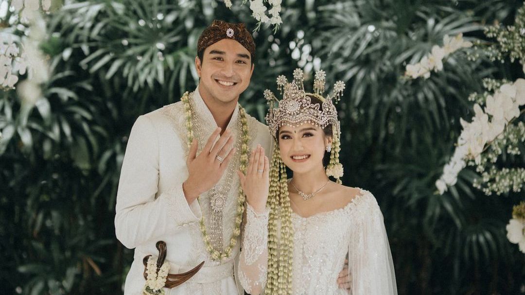 Potret Resepsi Pernikahan Salshabilla Adriani & Ibrahim Risyad Digelar Mewah di Bali, Dekorasi Tempatnya Cantik Banget