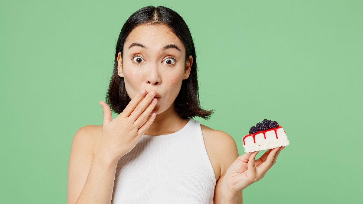 4 Tanda Kecanduan Gula Bukan Cuma Ingin Makan Manis Tapi Juga Asin 4 Tanda Kecanduan Gula Bukan Cuma Ingin Makan Manis Tapi Juga Asin