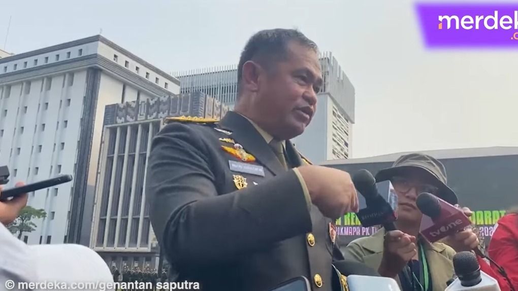 VIDEO: Kasad Maruli Soal Usul TNI Berbisnis 