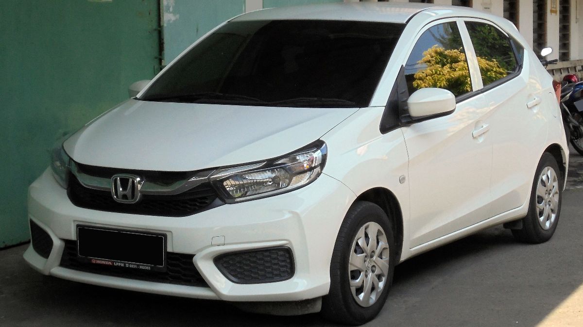 Mana yang lebih irit, Honda Brio atau Toyota Agya?