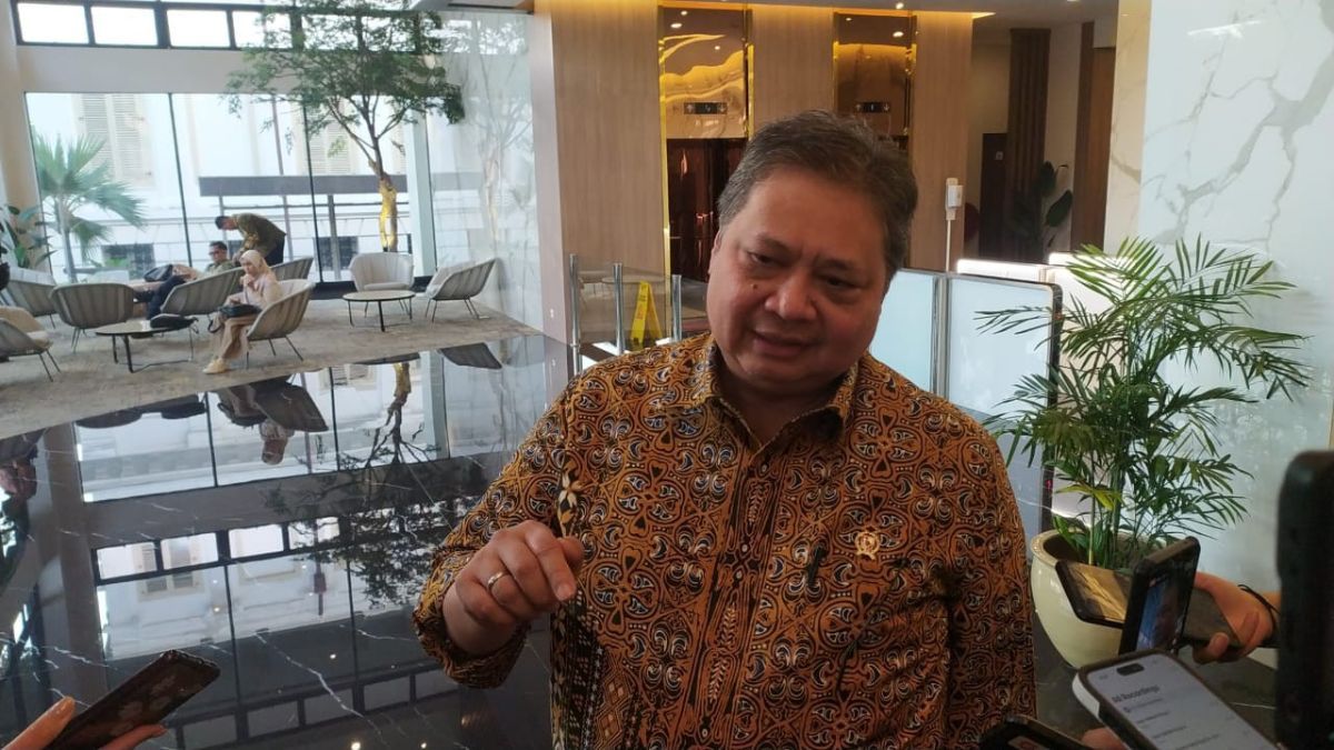 Siapkan KUR Rp100 Juta Tanpa Jaminan, Menko Airlangga Ingin Kebaya Indonesia Tembus Pasar Ekspor