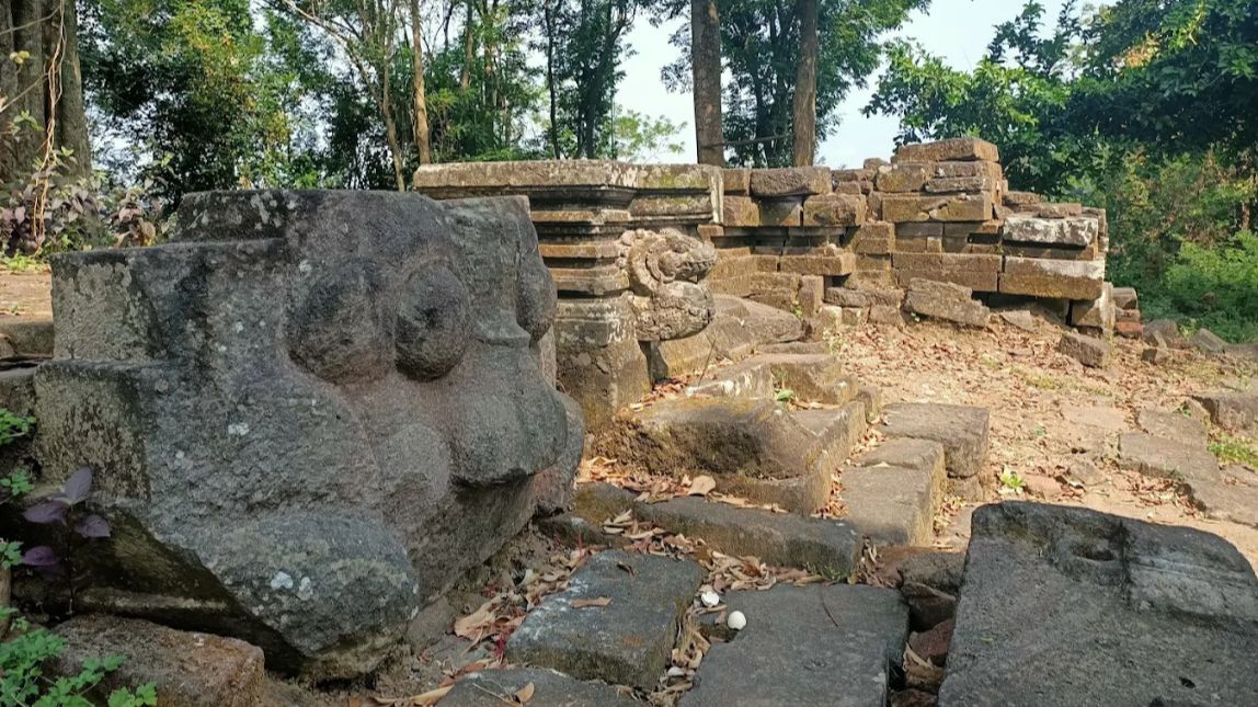 Mengunjungi Bukit Pertapaan Blitar, Lokasi Favorit Para Tokoh Masa Silam untuk Bertapa