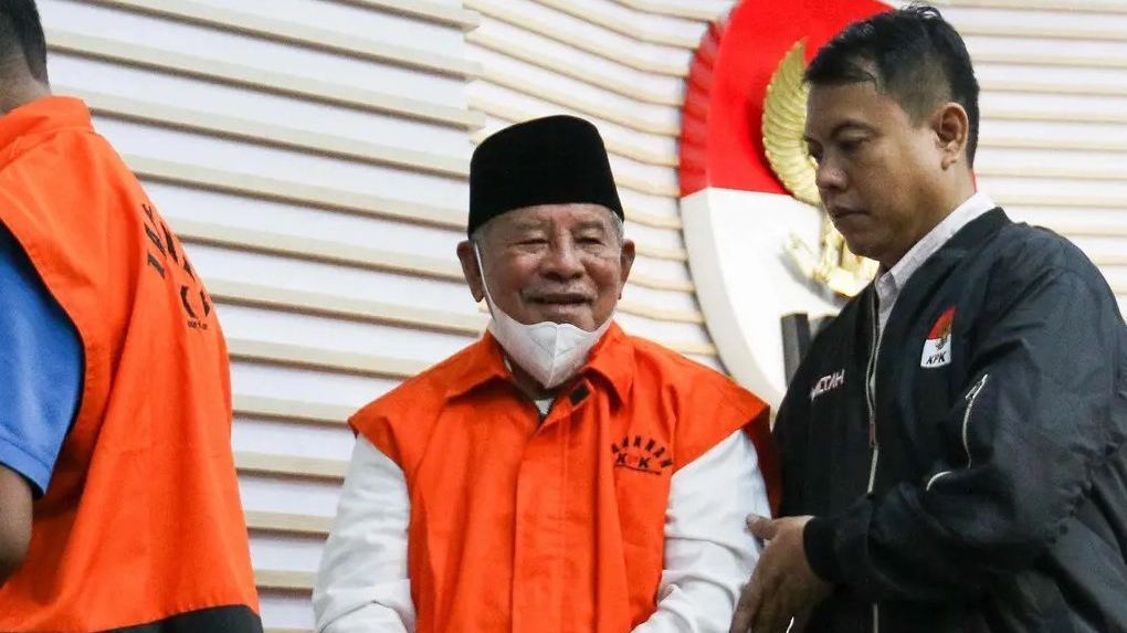 Eks Gubernur Malut AGK Blak-Blakkan soal Bukti 130 Transaksi Senilai Rp3 M untuk Kencan Bareng Wanita