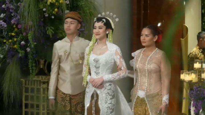 Cantiknya Aaliyah Massaid di Akad Nikah Bersama Thariq Halilintar, Anggun Berkebaya Putih & Pancarkan Aura Bahagia