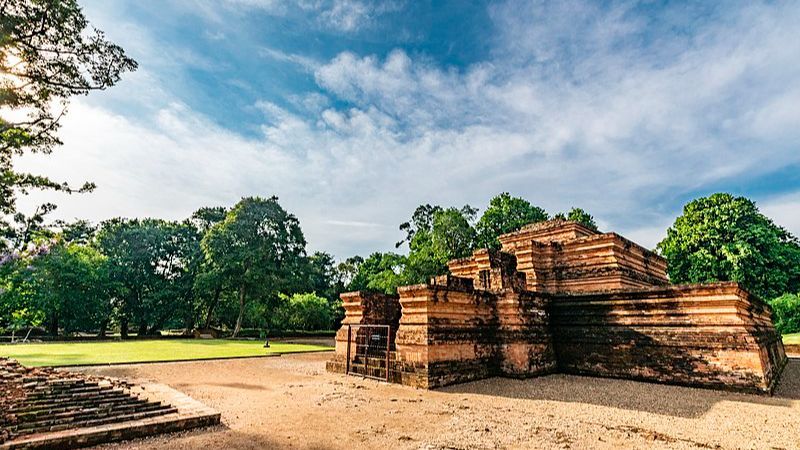 Ini Dia Universitas Tertua di Indonesia, Tempat Belajar para Bhiksu di Asia dan Jadi Cikal Bakal Candi Borobudur