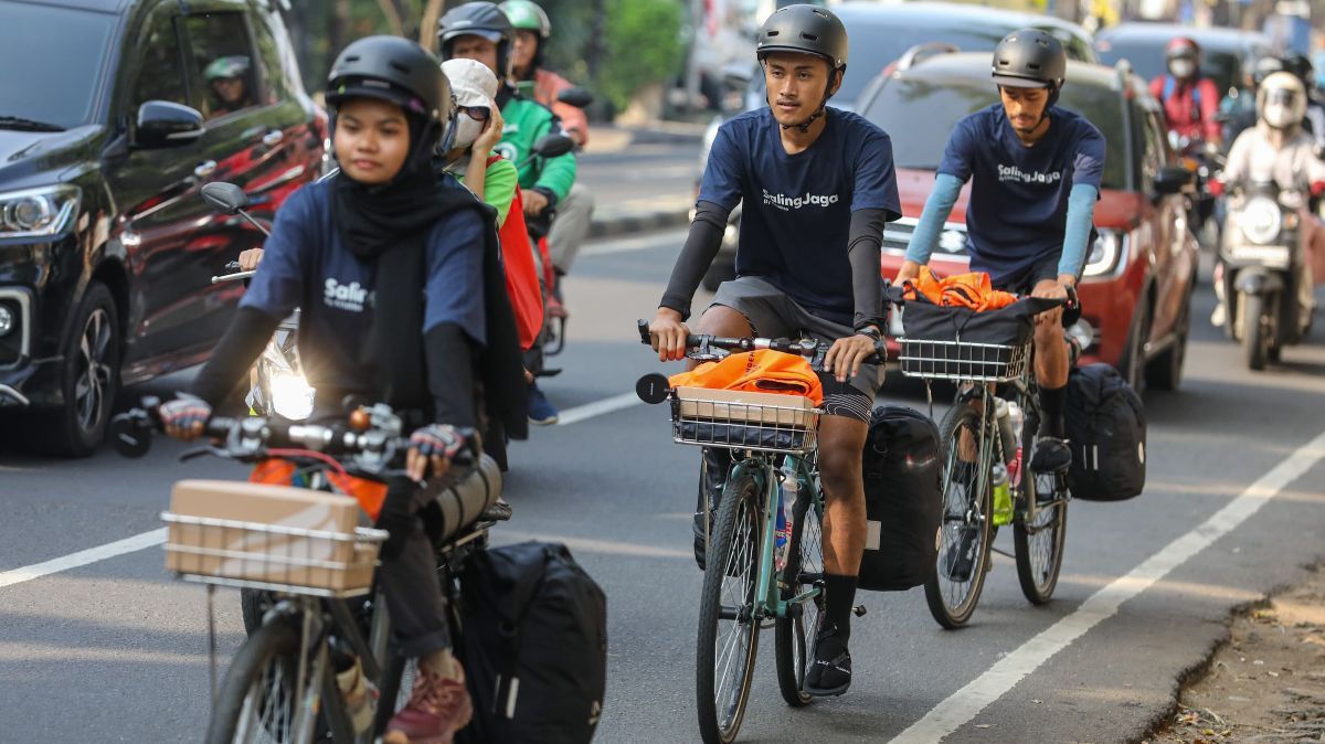 Komunitas Mengembara Biru Bersepeda dari Jakarta-Lombok Kampanyekan Hidup Minim Emisi