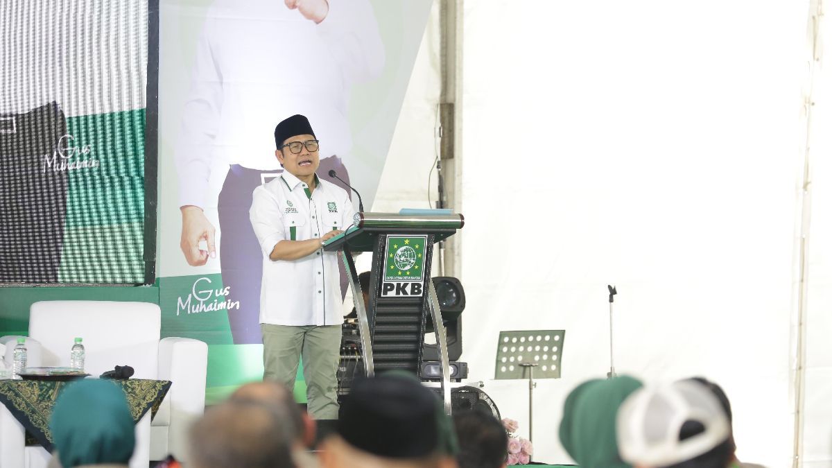 VIDEO: Momen Cak Imin Semringah Setujui Pansus Pengawasan Haji 2024, Minta DPR Tepuk Tangan