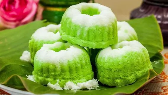 5 Resep Kue Kukus Tepung Beras Bikinnya Mudah dan Enak