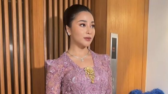 8 Foto Bumil Nikita Willy yang Makin Bersinar dan Menawan Saat Pakai Kebaya