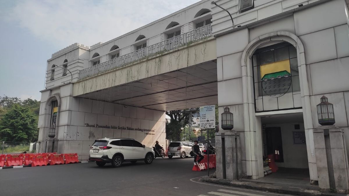 Cerita di Balik JPO Asia Afrika yang Ikonik di Bandung, Ada Curhatan Pastor Belanda Jatuh Cinta dengan Bumi Pasundan