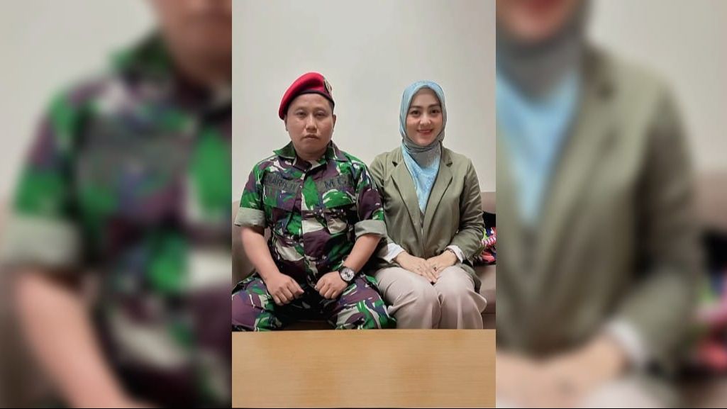 Gagah, Komedian Narji Pakai Baju Loreng dan Baret Merah Netizen Sebut Siap-Siap Karnaval 17 Agustusan