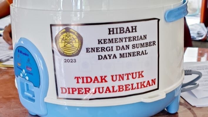 Kementerian ESDM Kembali Bagi-Bagi Rice Cooker Gratis ke Warga, Berapa Anggarannya?