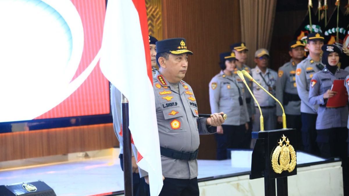 Depan Presiden Jokowi Pidato Kapolri Minta Maaf ke Rakyat