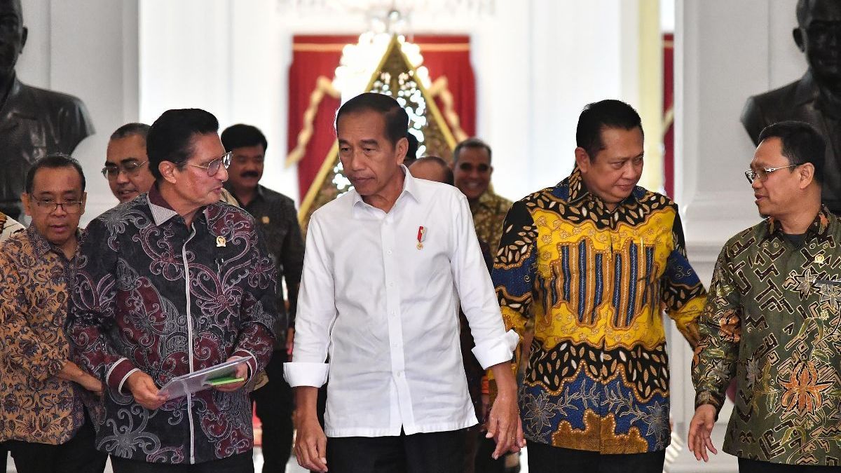 Jokowi Hormati Putusan DKPP Pecat Ketua KPU: Pemerintah Pastikan Pilkada 2024 Jujur dan Adil