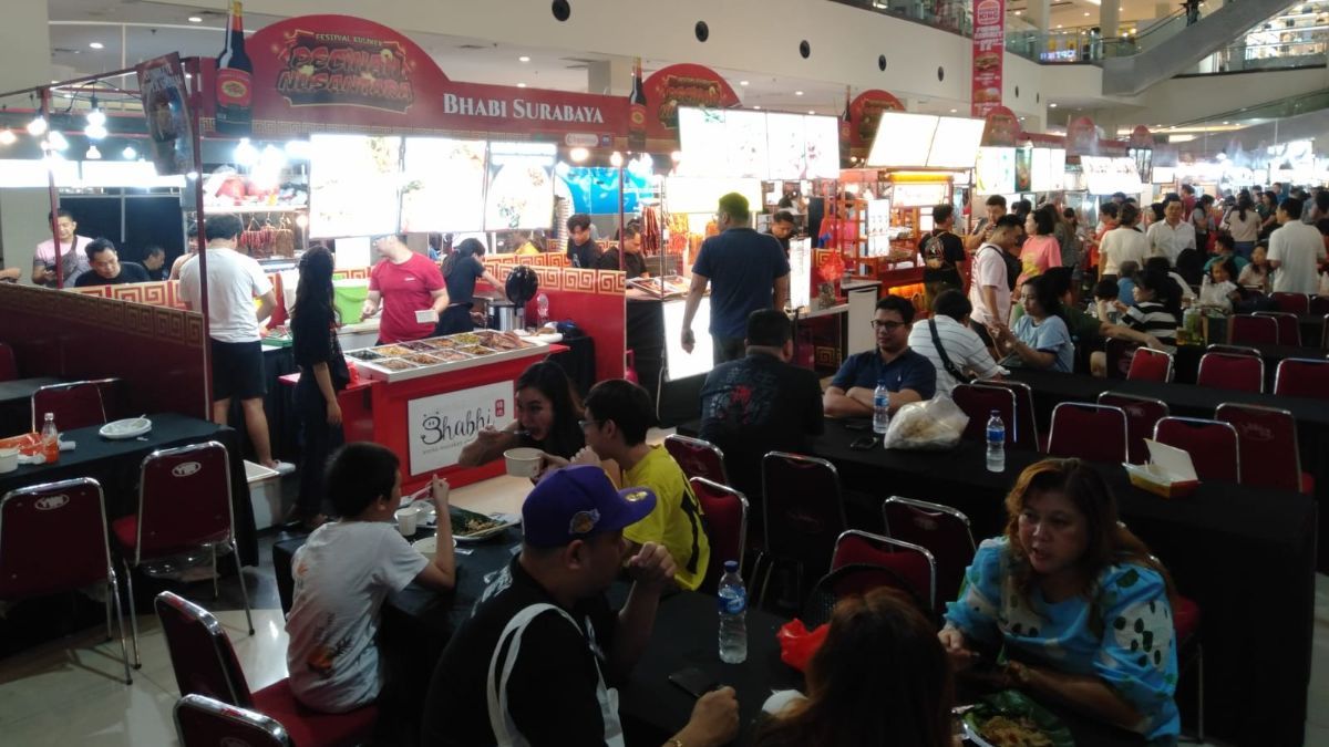 Sempat Diprotes, Festival Makanan Nonhalal di Solo Tetap Berlangsung Tetapi Ditutup Kain Hitam