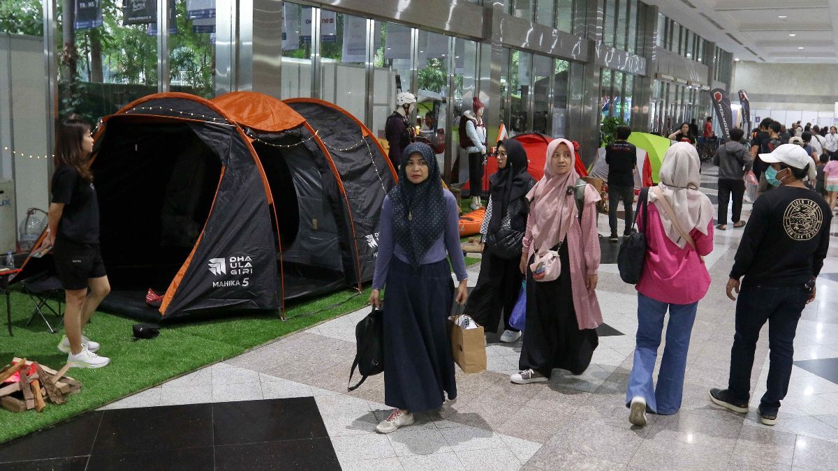 FOTO: Berburu Perlengkapan Outdoor di Indofest 2024