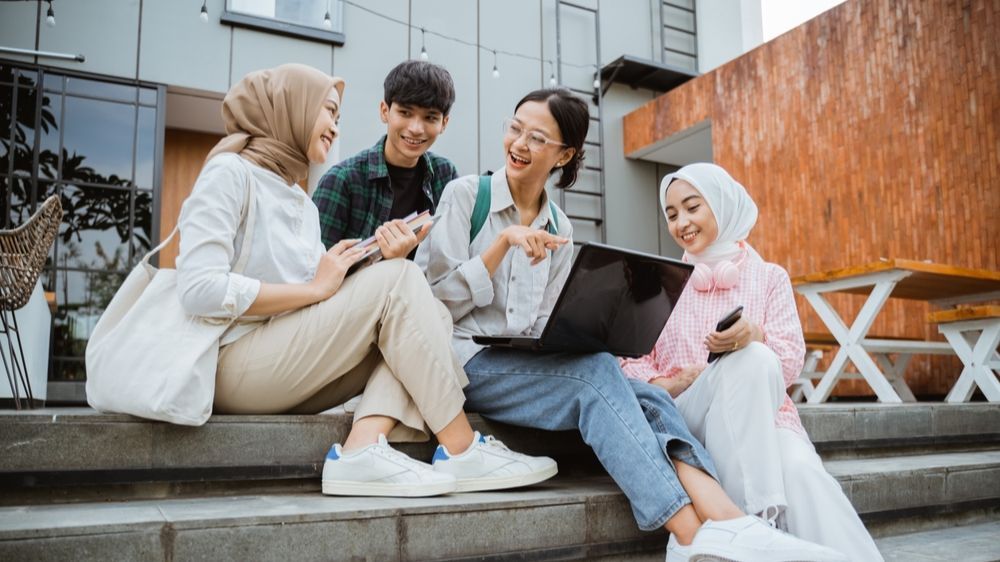 Rekomendasi Laptop untuk Kuliah, dari Harga 3 Jutaan sampai MacBook Pro di Bulan Juli