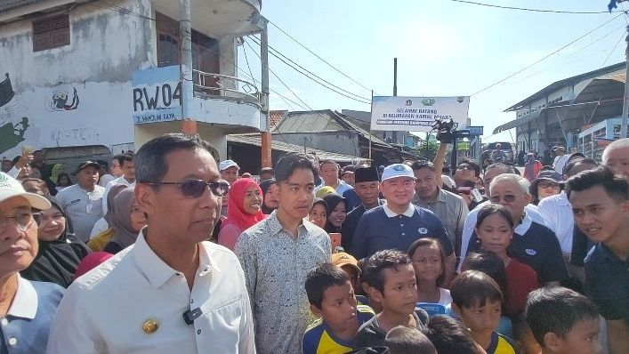 VIDEO: Momen Gibran Dihujani Interupsi dari Fraksi PDIP dalam Rapat Paripurna DPRD Solo