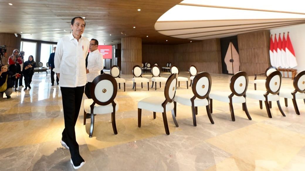 Jokowi soal Sidang Kabinet di IKN: Tunggu AC, Kursi, dan Furnitur Komplet